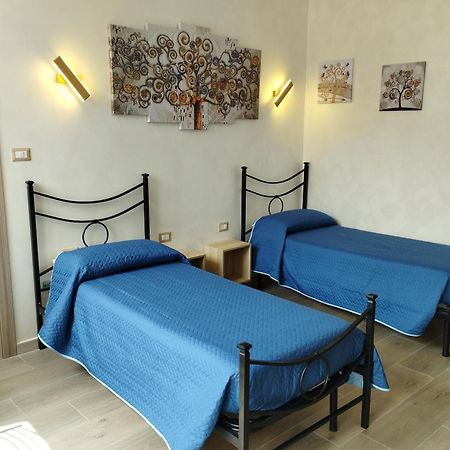 Roma Tourist Lease Hotel Acilia Exterior photo