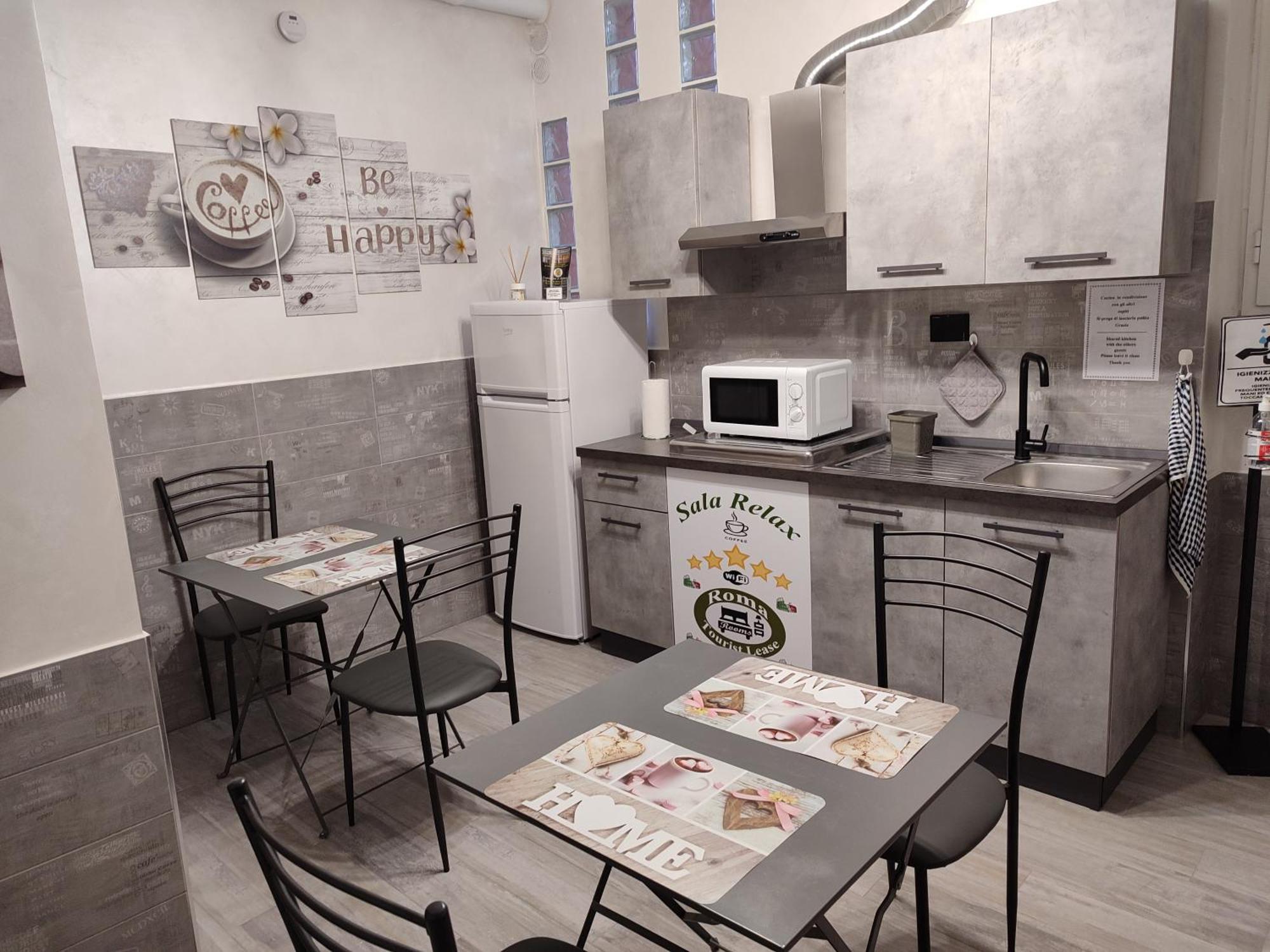Roma Tourist Lease Hotel Acilia Exterior photo